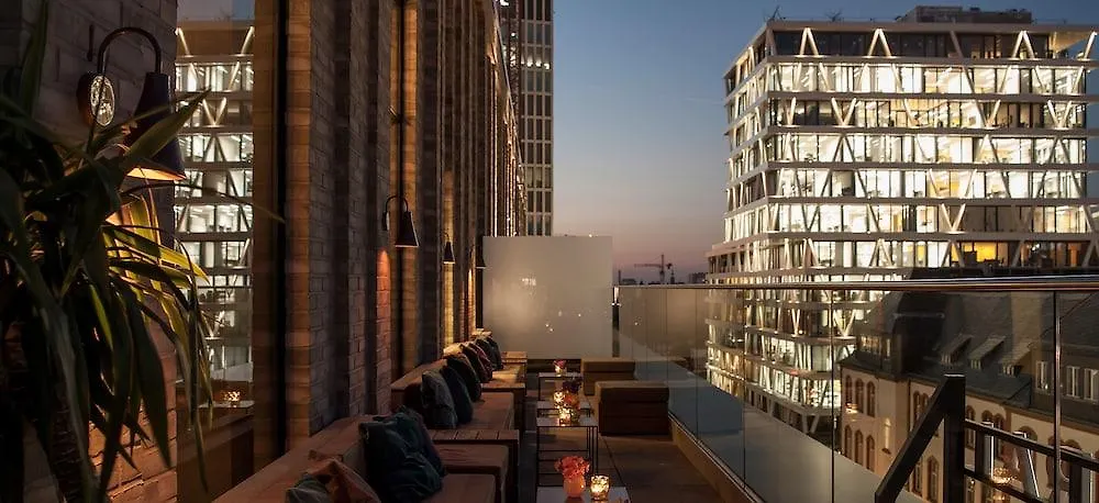 Hotel AMANO Grand Central Berlijn