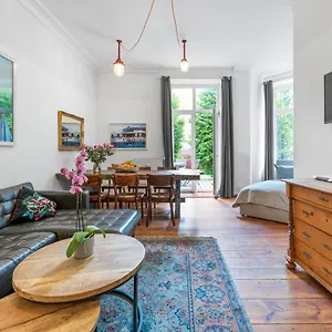 Boediker Loft, 3 Bedroom App With 2 Bath In Friedrichshain Up To 9 Berlijn