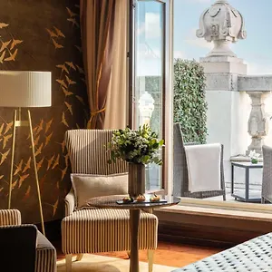 Anantara New York Palace - A Leading Of The World Отель