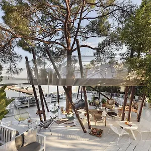אתר נופש Ekies Senses Resort, A Member Of Design