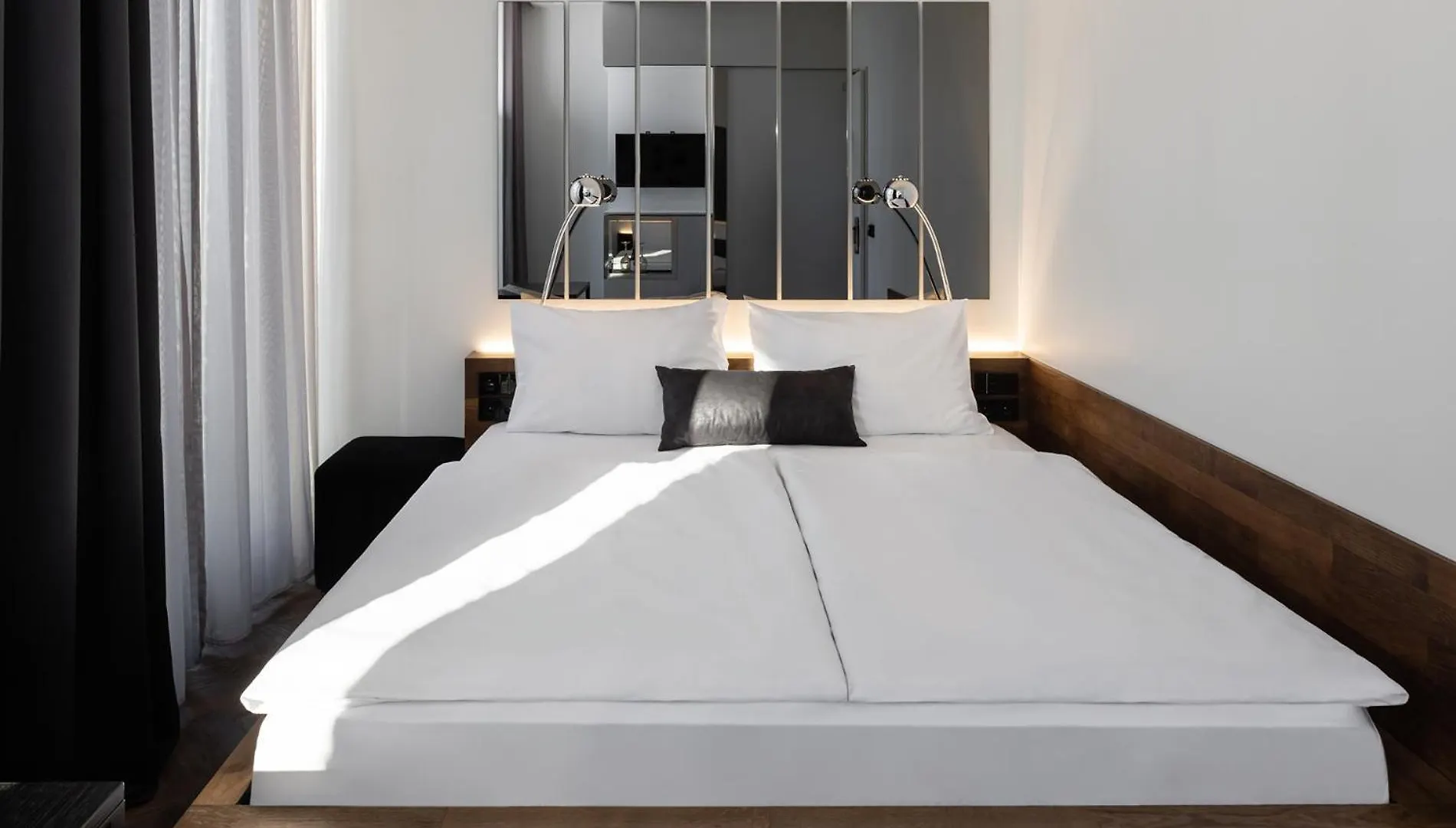 Hotel Amano Grand Central Berlin Germany