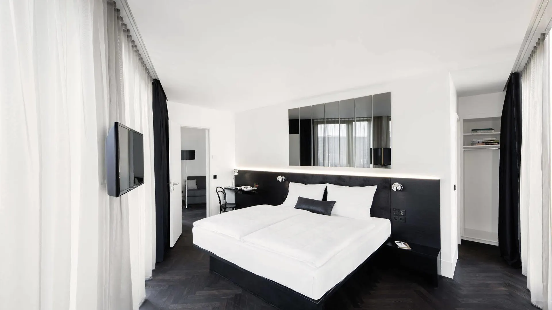 Hotel Amano Grand Central Berlin 3*,  Germany